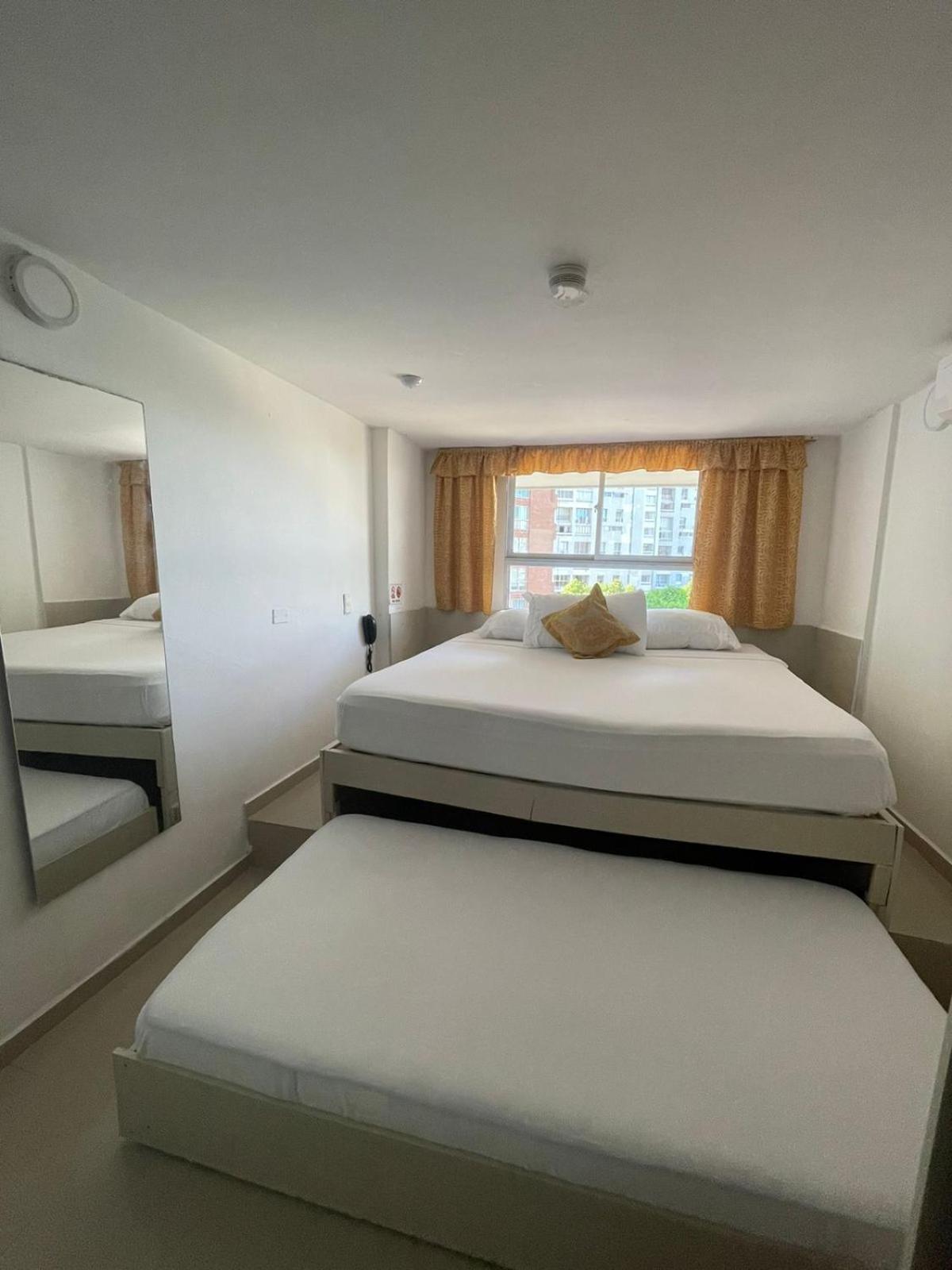 Hotel Hernandez Ctg Cartagena Kültér fotó