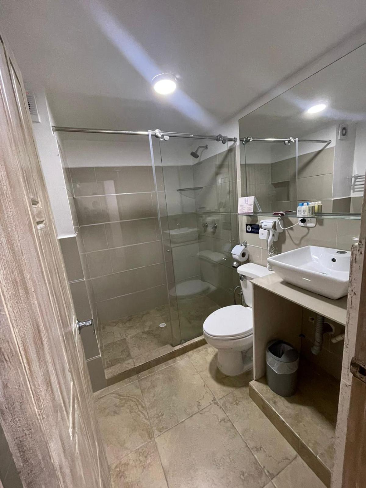 Hotel Hernandez Ctg Cartagena Kültér fotó